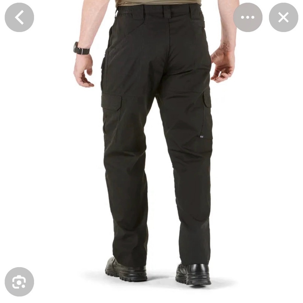 5.11 TACTICAL SERIES cargo, utility,pants. Black. Many pockets. Size W. 40 L. 34 - Picture 2 of 8